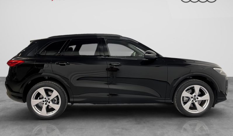 
								Nuevo AUDI Q5 TDI quattro S tronic Black line full									