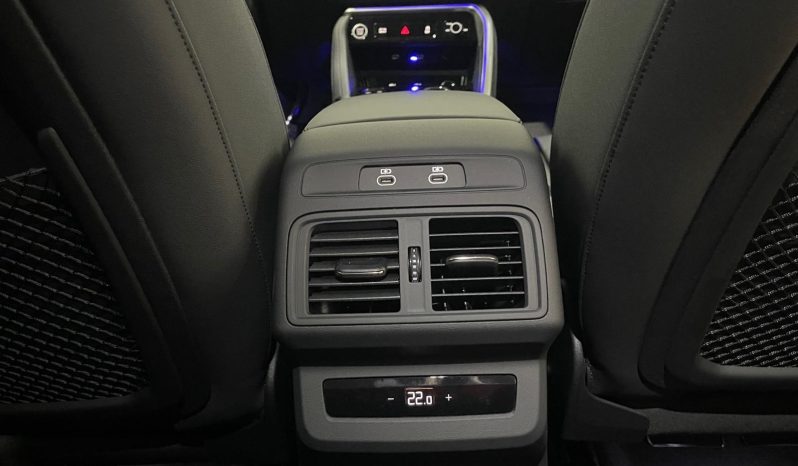 
								Nuevo AUDI Q5 TDI quattro S tronic Black line full									