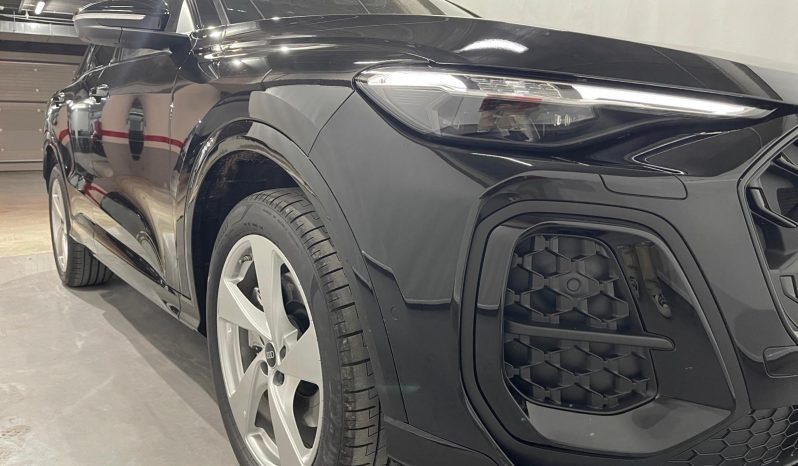 
								Nuevo AUDI Q5 TDI quattro S tronic Black line full									
