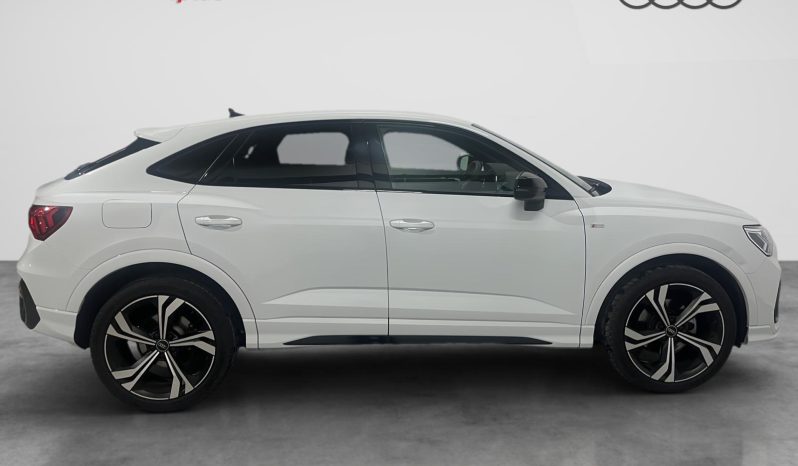 
								AUDI Q3 Sportback 35 TDI Black line 4066MRX full									