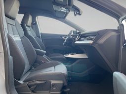 
										Audi Q4 Sportback Genuine edition 45 e-tron full									