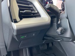 
										Audi Q4 Sportback Genuine edition 45 e-tron full									