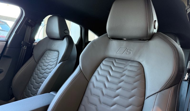 
								Audi A6 Sportback S line e-tron performance kW 94,9 kWh full									
