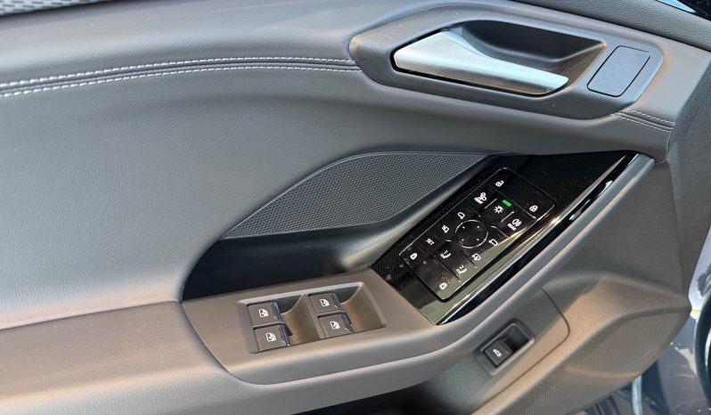 
								Audi A6 Sportback S line e-tron performance kW 94,9 kWh full									