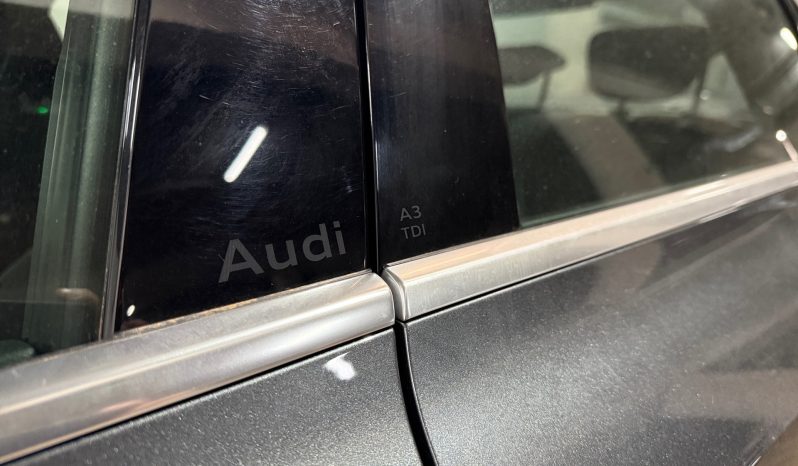 
								AUDI A3 Sedán 35 TDI S line 2973MRW full									
