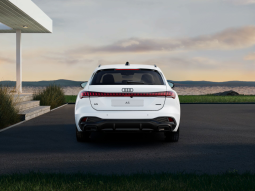 
										Audi A5 Avant Black line e-hybrid quattro full									