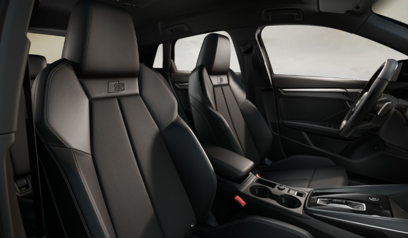 
								Audi A3 allstreet Genuine 35 TFSI 110 kW S tronic full									