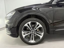 
										AUDI Q8 50 TDI S line plus quattro tiptronic 0065LXH full									