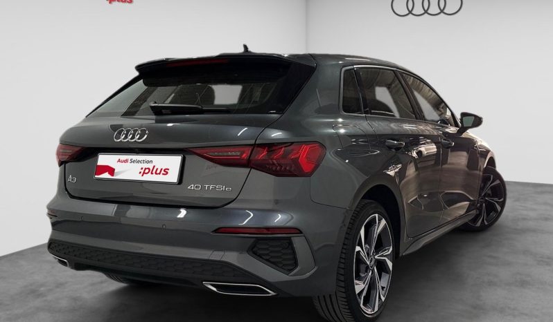 
								A3 Sportback 40 TFSIe S line S tronic full									