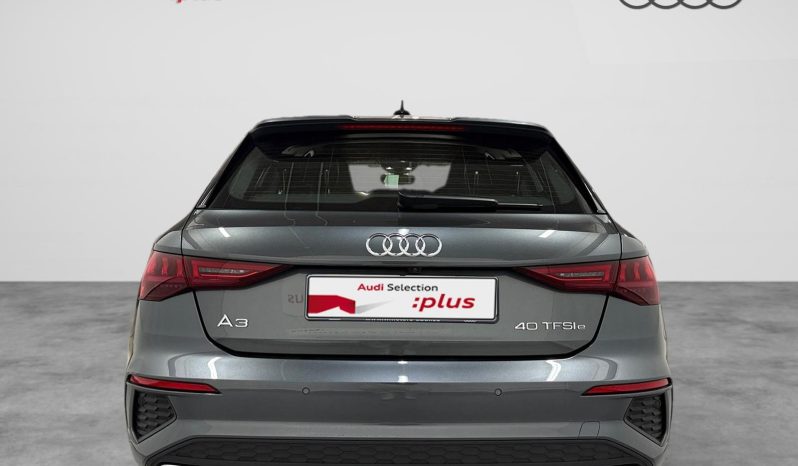 
								A3 Sportback 40 TFSIe S line S tronic full									