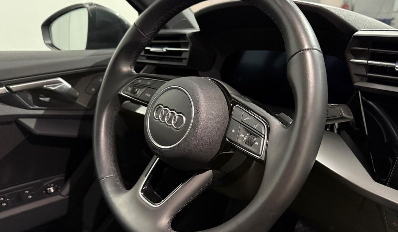 
								A3 Sportback 40 TFSIe S line S tronic full									