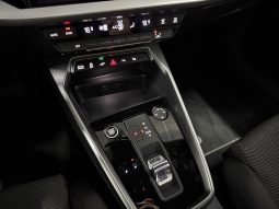 
										A3 Sportback 40 TFSIe S line S tronic full									