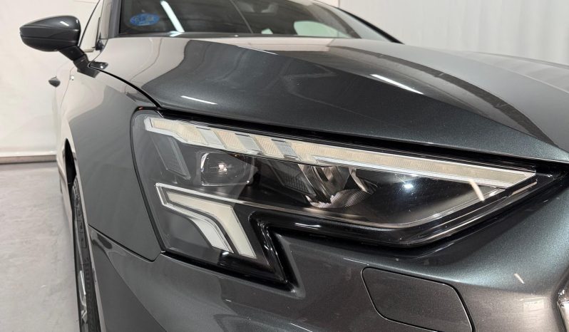 
								A3 Sportback 40 TFSIe S line S tronic full									