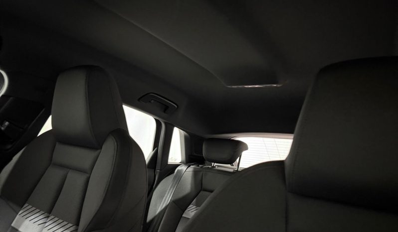 
								A3 Sportback 40 TFSIe S line S tronic full									