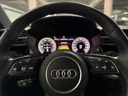 
										A3 Sportback 40 TFSIe S line S tronic full									