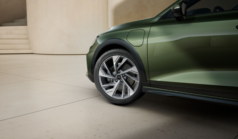 
								Audi A3 allstreet Genuine TFSI e 150 kW S tronic full									