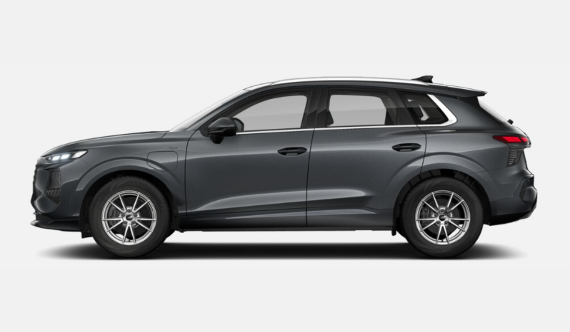 
								Audi Q3 SUV Launch edition ehybrid 200 kW S tronic full									