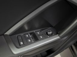 
										AUDI Q3 40 TDI Genuine edition quattro S tronic 142kW full									