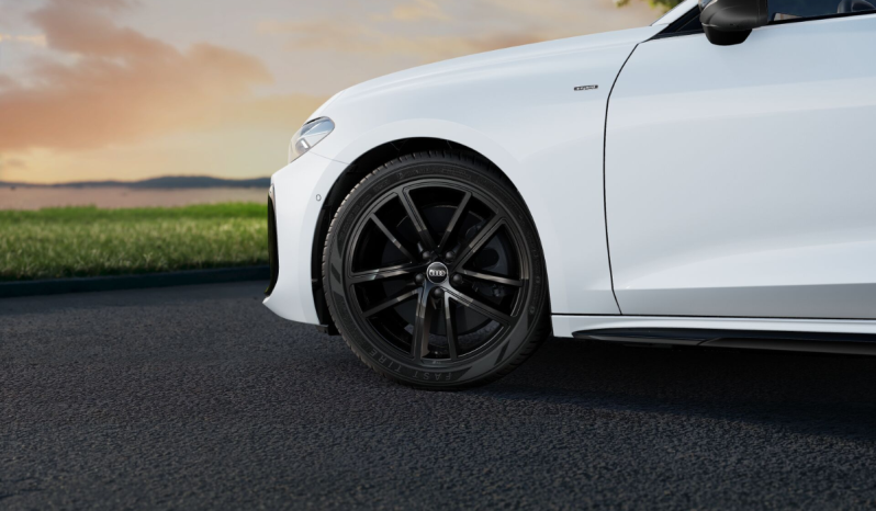 
								Audi A5 Sedan S Line e-hybrid quattro 220 kW S tronic full									