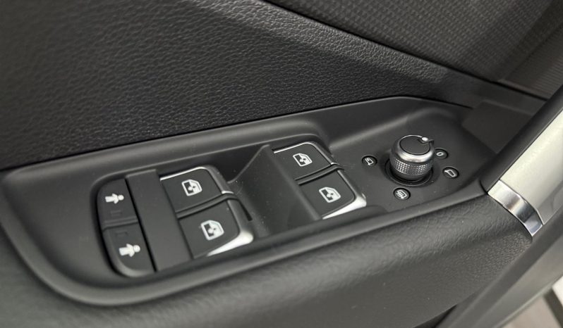 
								Q2 30 TDI Adrenalin Black edition – 5922NCH full									