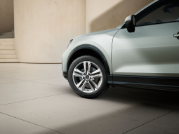 
										Audi Q2 Advanced 30 TFSI 85(116) kW(CV) 6 vel. full									