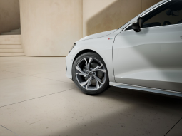 
										Audi A3 Sportback S line TDI 85 kW 6 vel. full									
