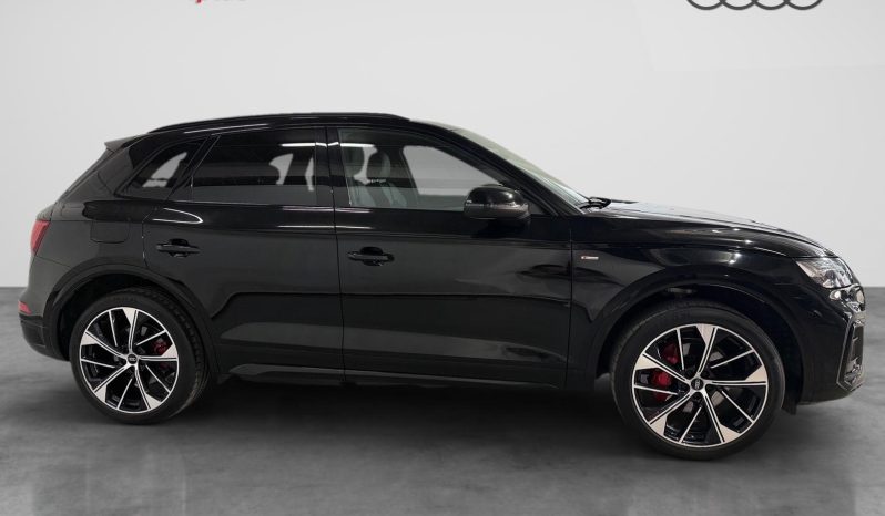 
								AUDI Q5 40 TDI quattro-ultra Black line S tronic 150kW – 4148MTX full									