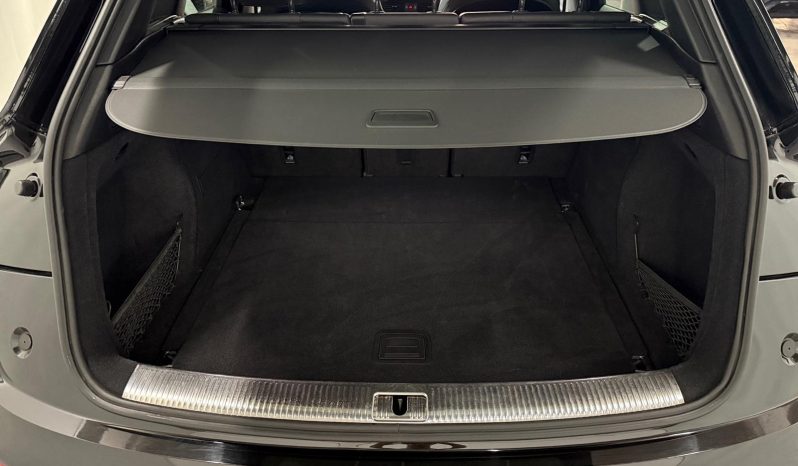 
								AUDI Q5 40 TDI quattro-ultra Black line S tronic 150kW – 4148MTX full									