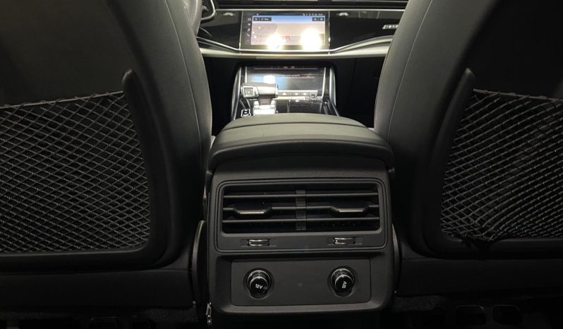 
								AUDI Q8 45 TDI Black line quattro tiptronic – 3244LMZ full									