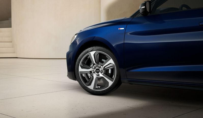 
								Audi A1 Sportback Adrenalin edition 30 TFSI 85(116) kW(CV) 6 vel. full									