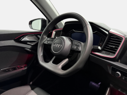 
										A1 Sportback Adrenalin Black edition 30 TFSI 85 kW 116 CV S tronic – 4974NBH full									