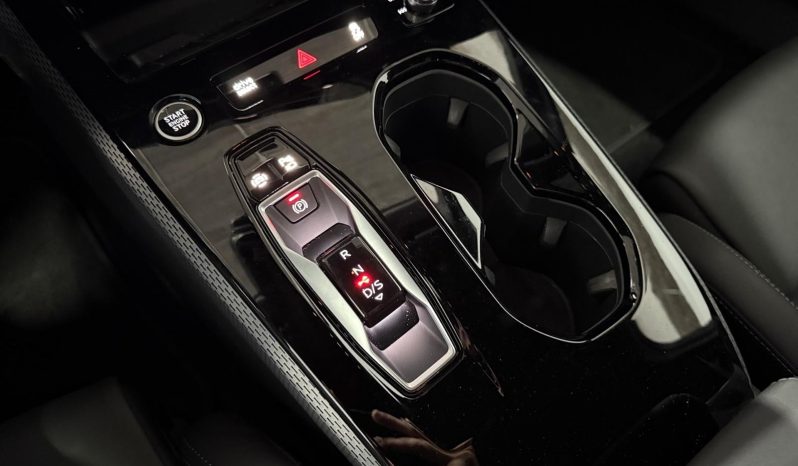 
								Audi A5 Avant 2.0 TDI Black line S tronic 150kW – 9907MYD full									