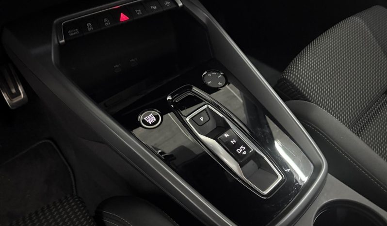 
								A3 Sedán TDI S line S tronic 110kW – 4041NBD full									