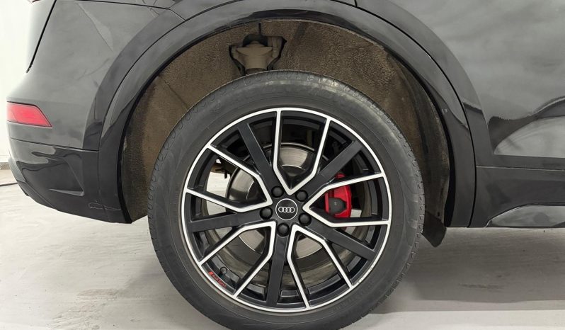 
								AUDI Q5 40 TDI quattro-ultra Black line S tronic 150kW – 0647LWH full									