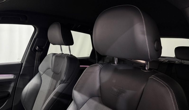 
								AUDI Q5 40 TDI quattro-ultra Black line S tronic 150kW – 0647LWH full									