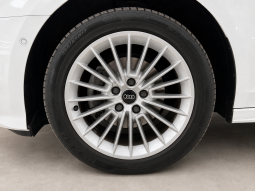 
										AUDI A3 Sedán 30 TFSI Advanced – 9903MBW full									