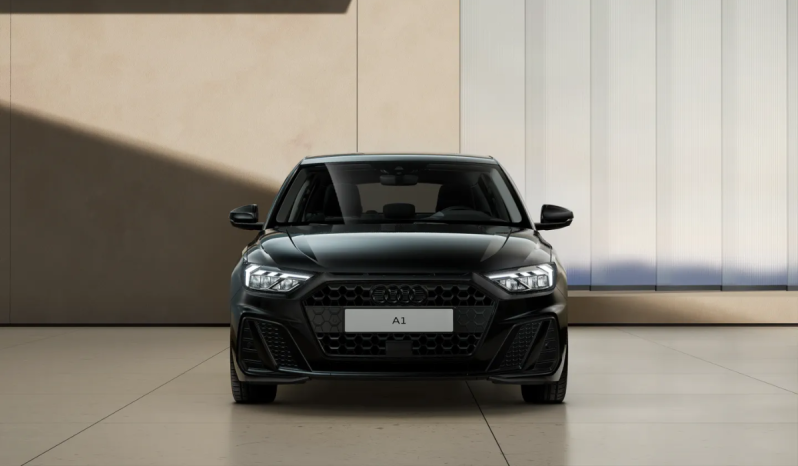 
								A1 Sportback Adrenalin Black edition 30 TFSI 85(116) kW(CV) S tronic full									