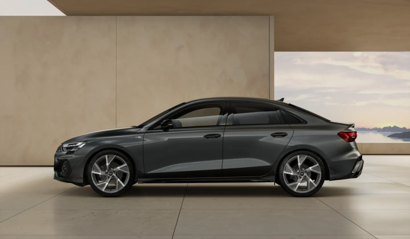 
								Audi A3 Sedan Black line TFSI 110 kW S tronic full									