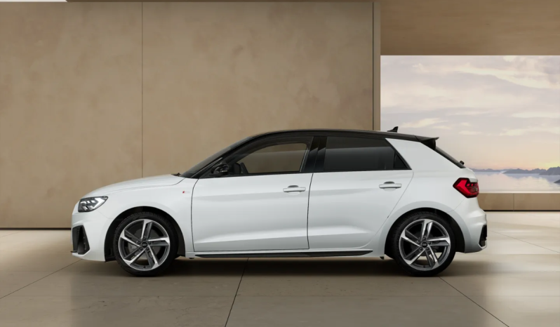 
								A1 Sportback Adrenalin Black edition 30 TFSI 85(116) kW(CV) S tronic full									