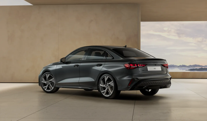 
								Audi A3 Sedan Black line TFSI 110 kW S tronic full									