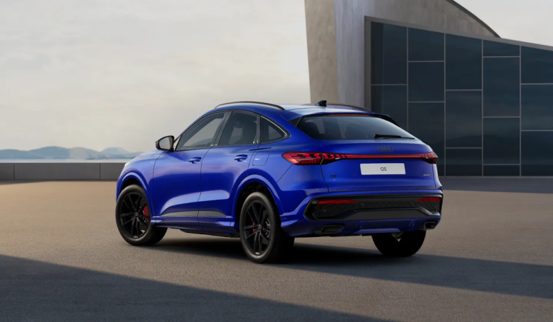 
								Audi Q5 Sportback Black line e-hybrid quattro 220 kW S tronic full									