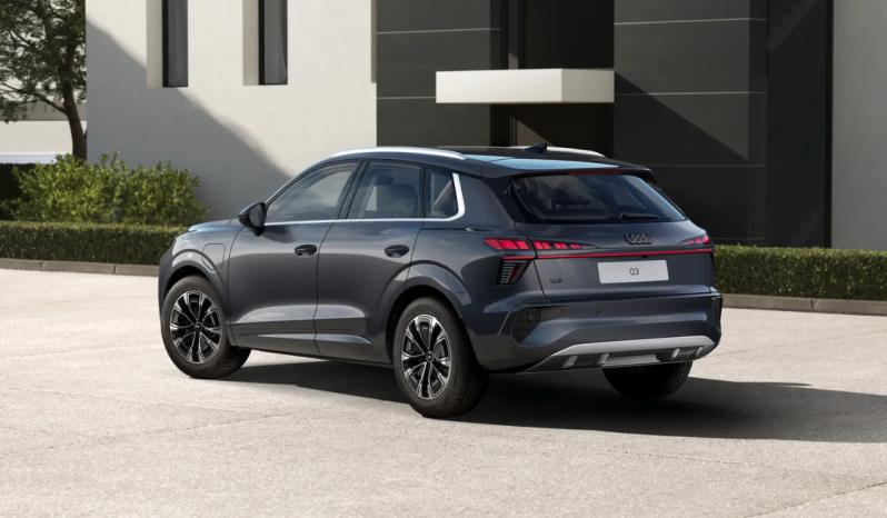 
								Audi Q3 SUV Advanced e-hybrid 200 kW S tronic full									