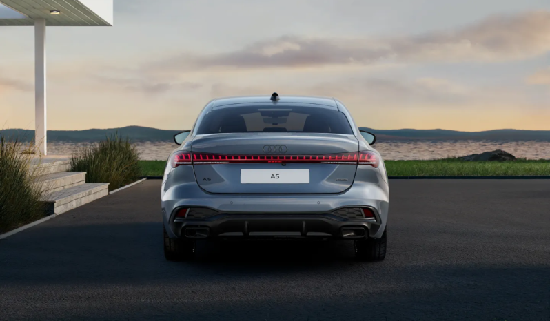 
								Audi A5 Sedan Black competition e-hybrid quattro 270 kW S tronic full									