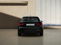 
										A1 Sportback Adrenalin Black edition 30 TFSI 85(116) kW(CV) S tronic full									