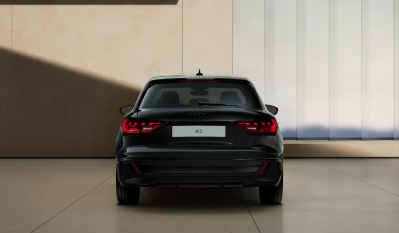 
								A1 Sportback Adrenalin Black edition 30 TFSI 85(116) kW(CV) S tronic full									