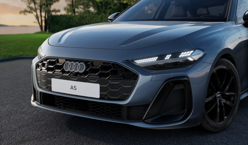 
								Audi A5 Sedan Black competition e-hybrid quattro 270 kW S tronic full									