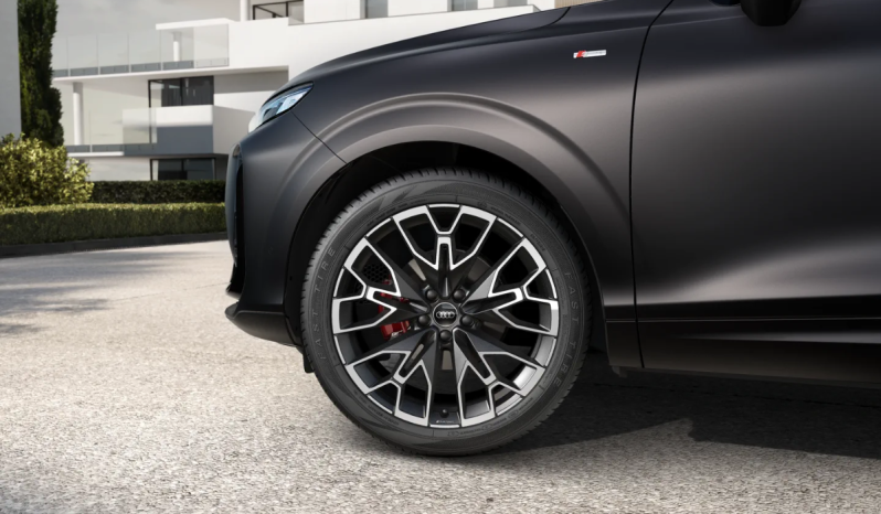 
								Audi Q3 Sportback Black line edition TFSI 110 kW S tronic full									