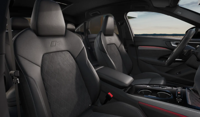 
								Audi A5 Sedan Black competition e-hybrid quattro 270 kW S tronic full									