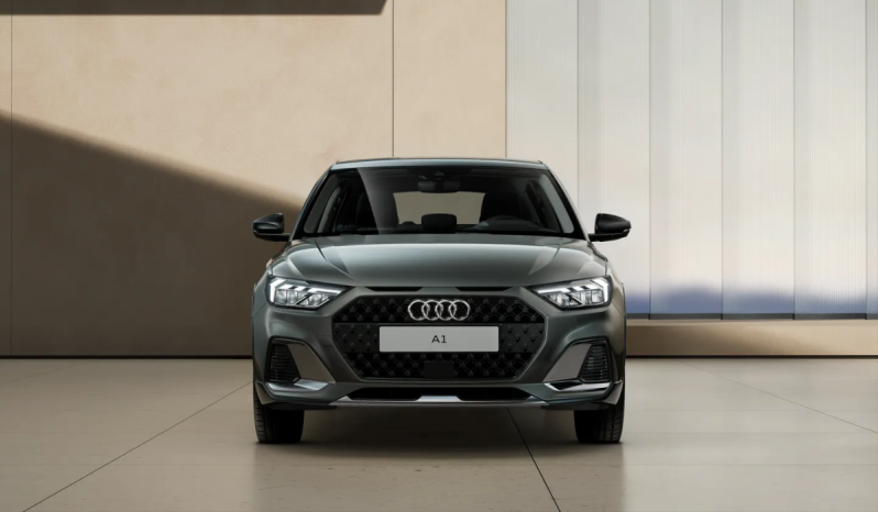 
								Audi A1 allstreet Adrenalin 30 TFSI 85(116) kW(CV) S tronic full									