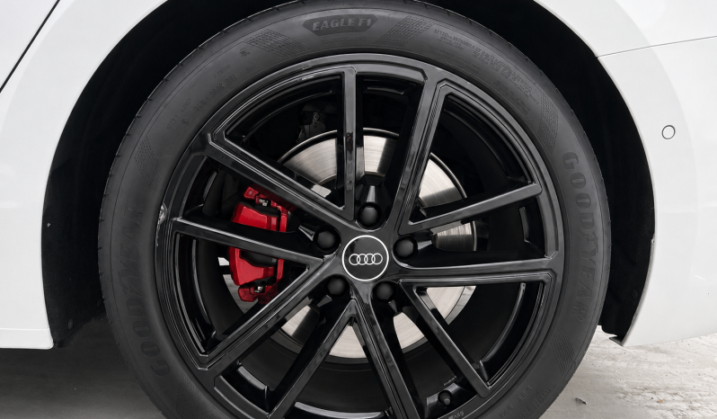 
								AUDI A5 e-hybrid Black line quattro S tronic 220kW – 2986NCD full									